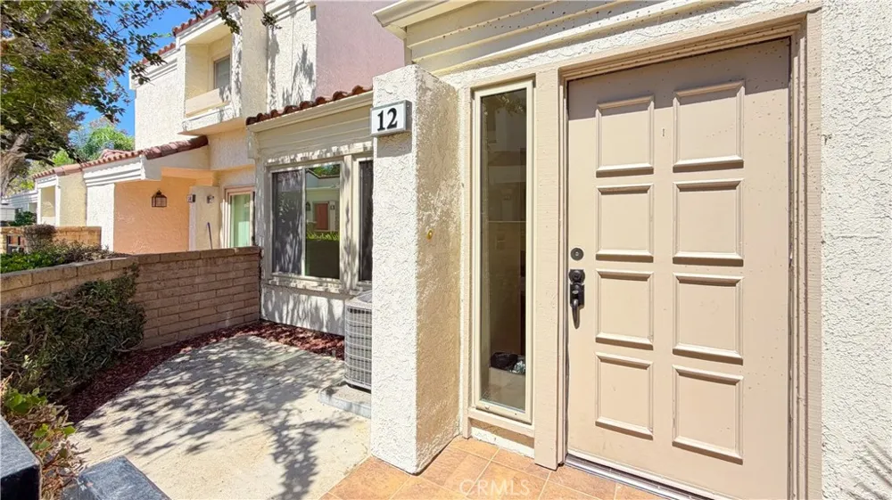 12 Navarre Irvine, CA 92612