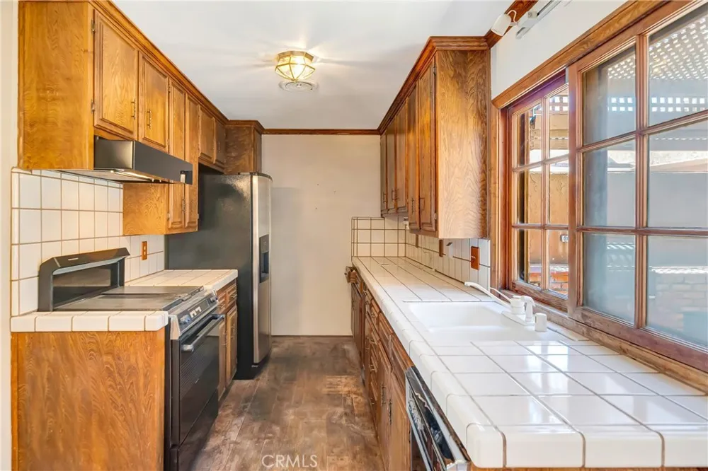 2929 W Avenue J4 Lancaster, CA 93536