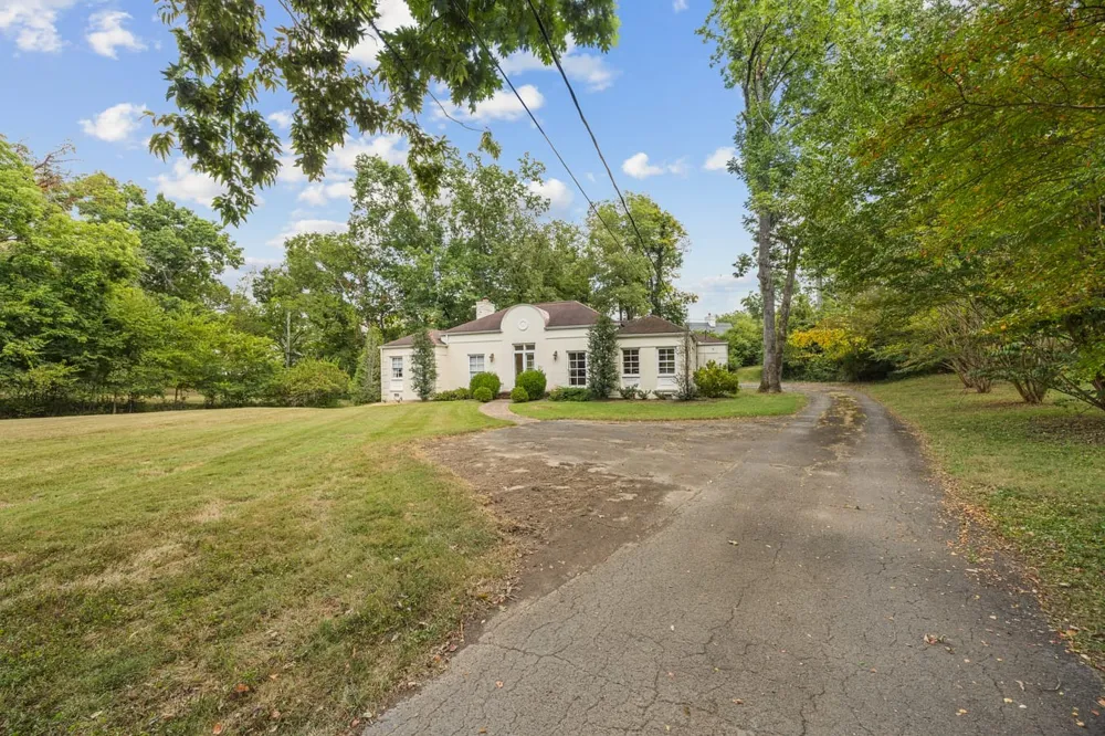 500 Torrington Ct Nashville, TN 37205
