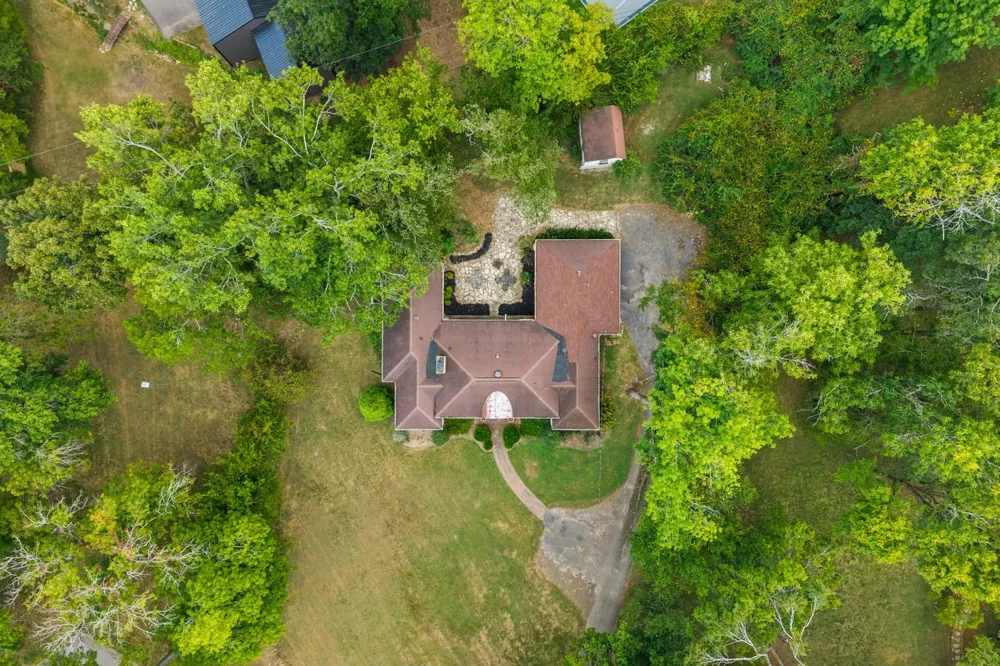 500 Torrington Ct Nashville, TN 37205