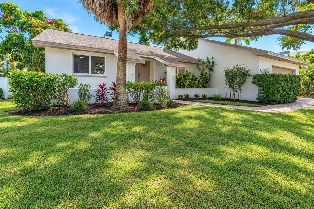 630 PINTA DRIVE Tierra Verde, FL 33715