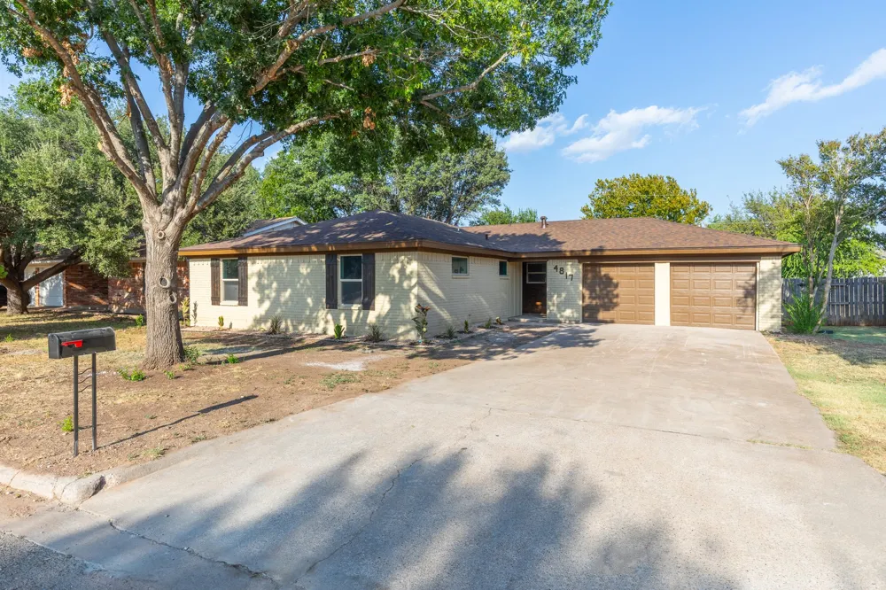 4817 Mary Lou Lane Abilene, TX 79606