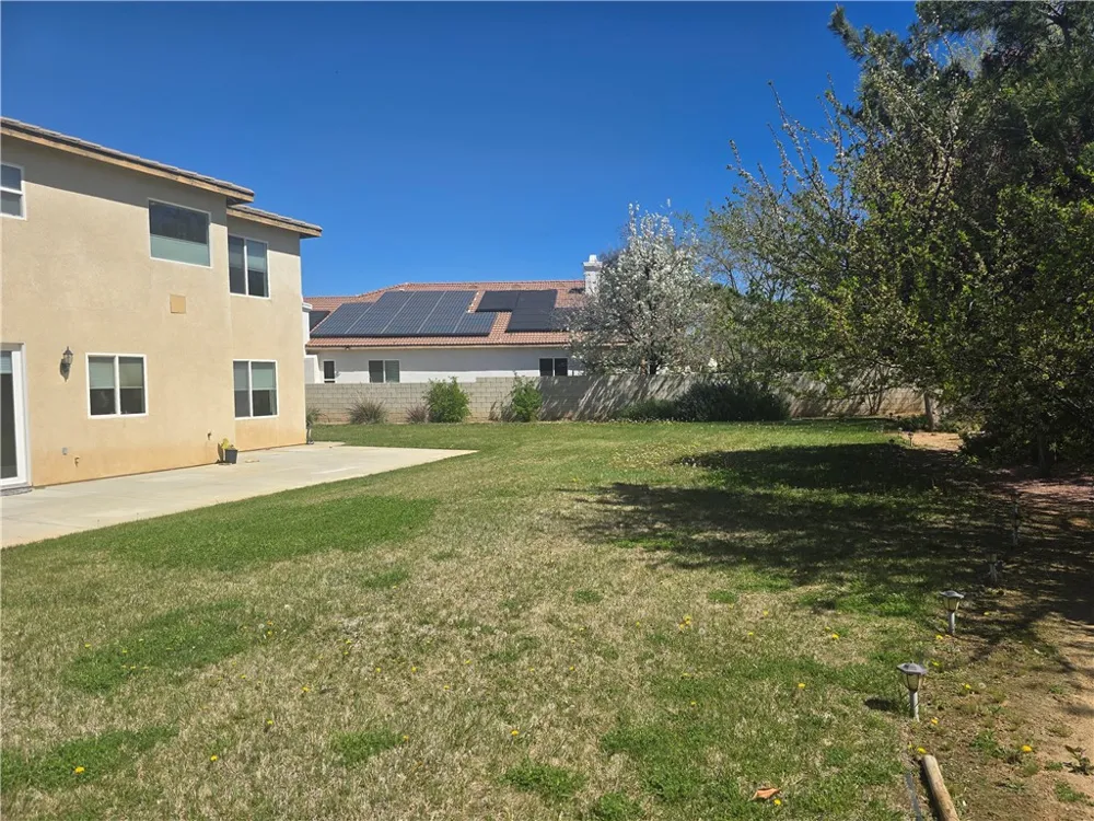 41740 Firenze Street Lancaster, CA 93536