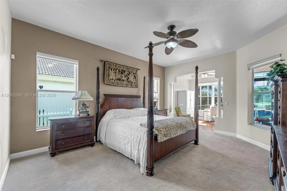 2825 Fairways Dr Homestead, FL 33035