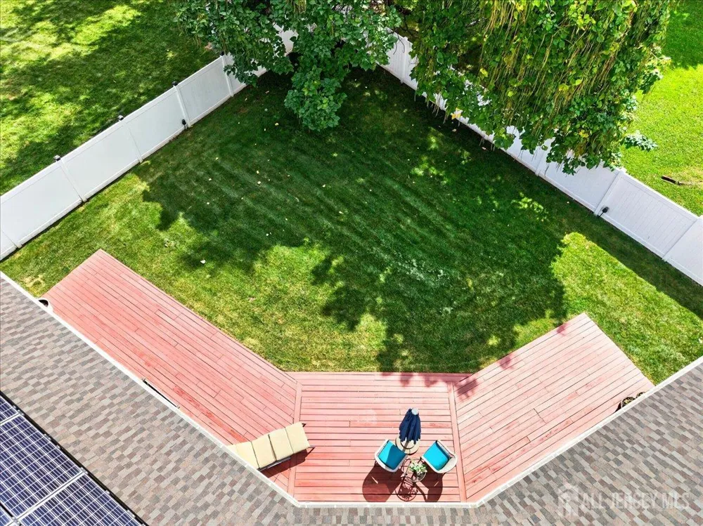 6 Idlewild Road Edison, NJ 08817