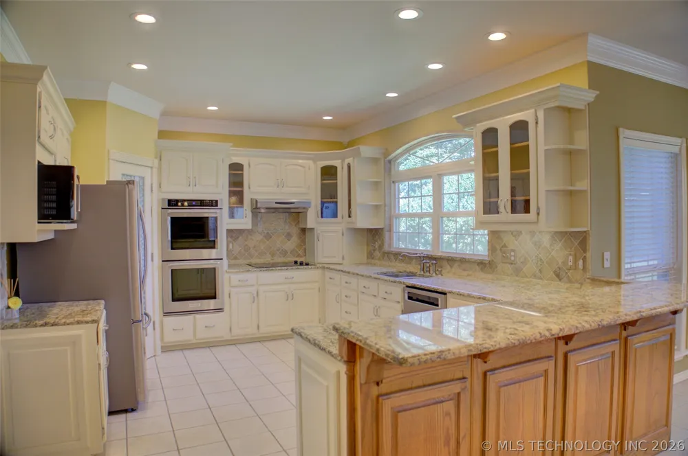 10305 E 90th Street Owasso, OK 74055
