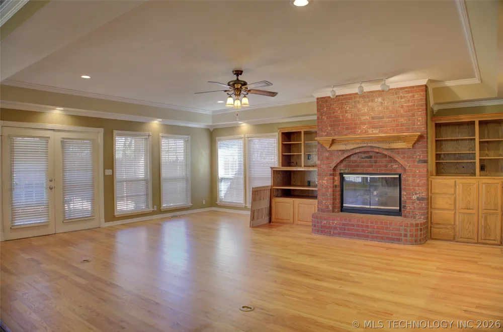 10305 E 90th Street Owasso, OK 74055