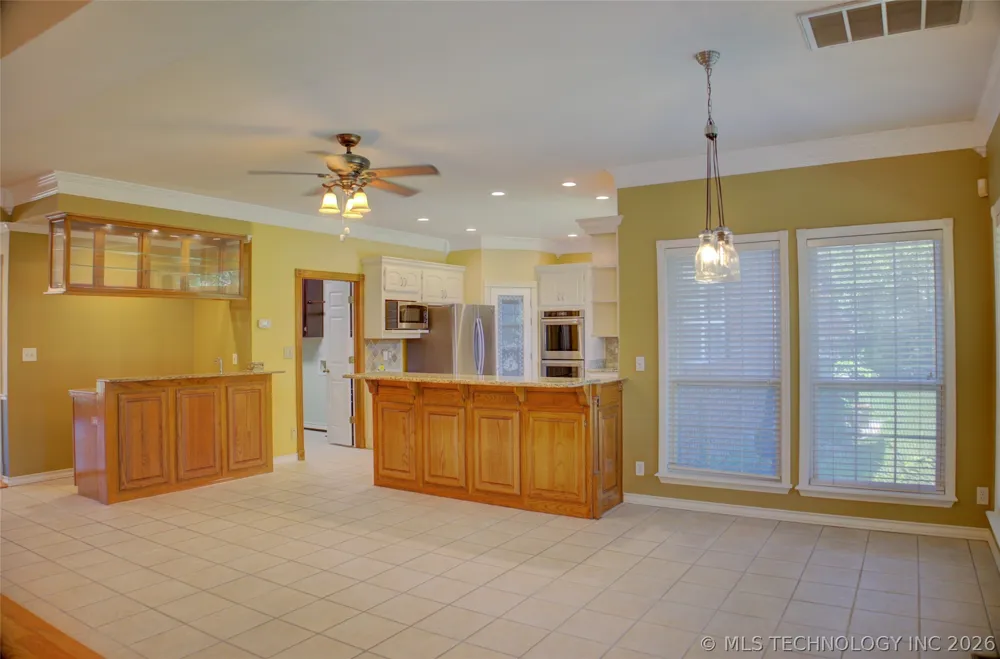 10305 E 90th Street Owasso, OK 74055