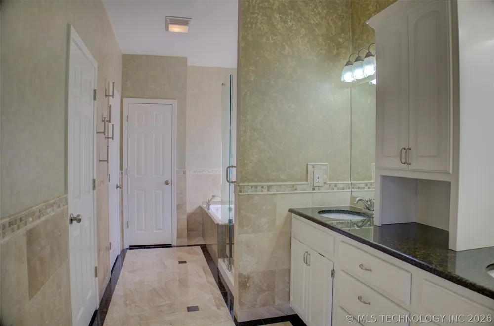 10305 E 90th Street Owasso, OK 74055