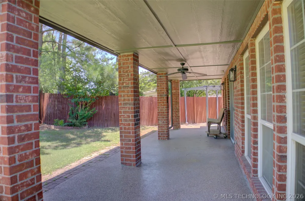 10305 E 90th Street Owasso, OK 74055