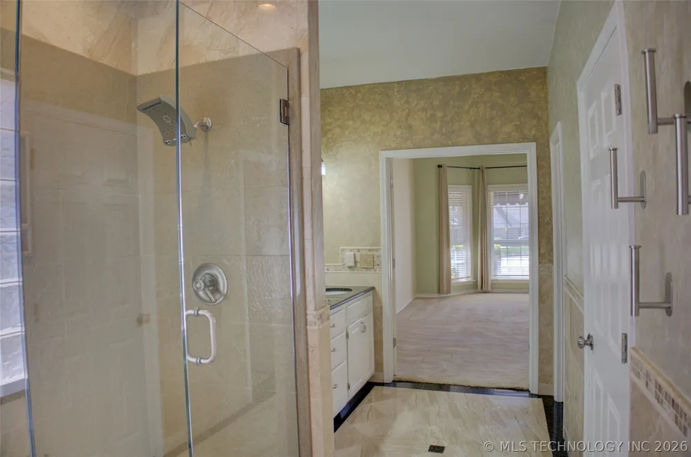 10305 E 90th Street Owasso, OK 74055