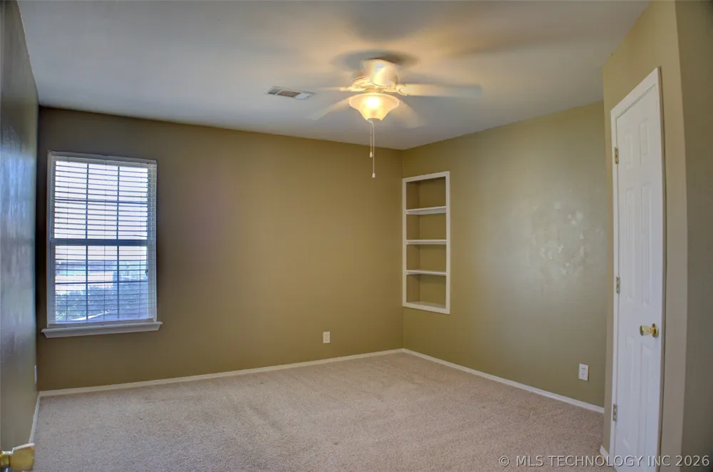 10305 E 90th Street Owasso, OK 74055