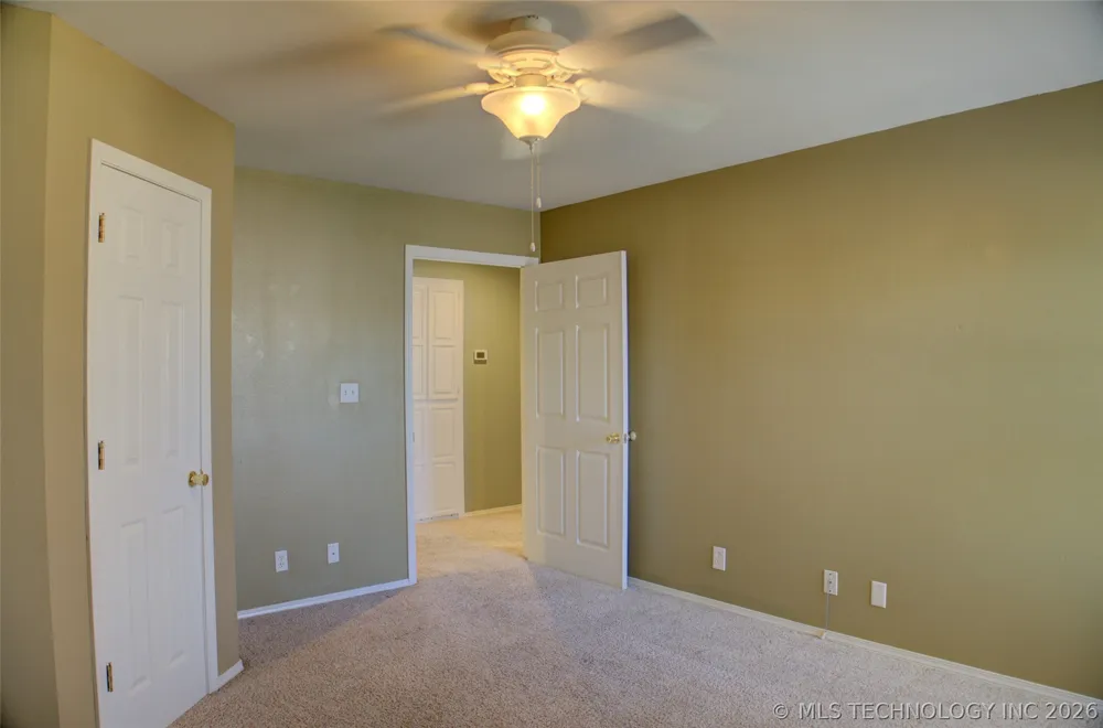 10305 E 90th Street Owasso, OK 74055