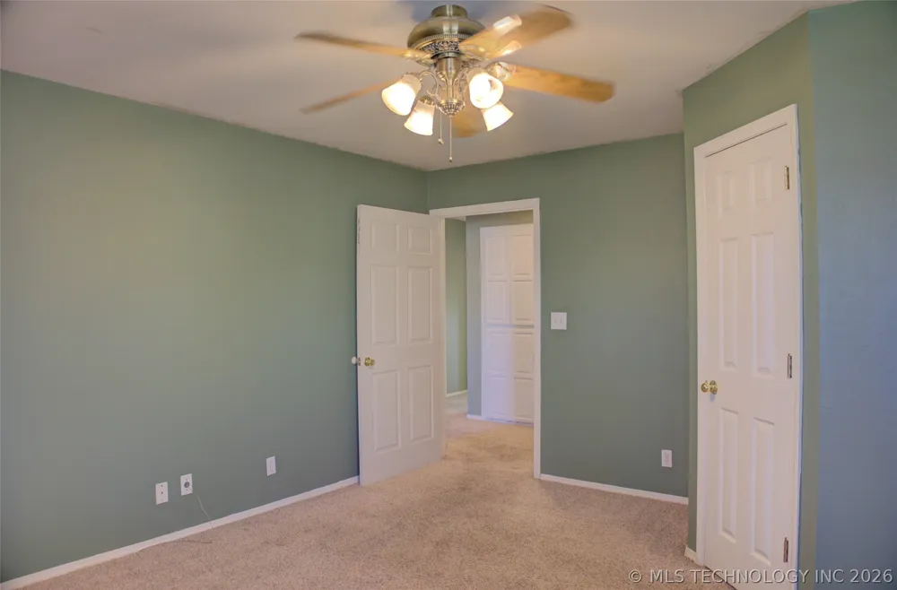 10305 E 90th Street Owasso, OK 74055