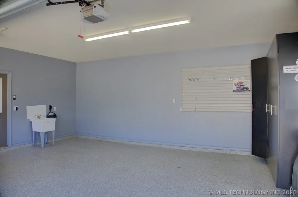 10305 E 90th Street Owasso, OK 74055