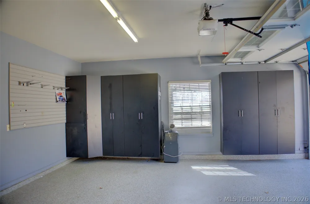 10305 E 90th Street Owasso, OK 74055