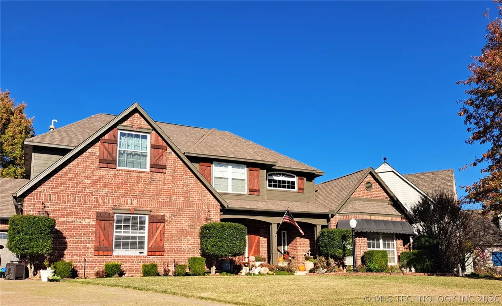 10305 E 90th Street Owasso, OK 74055