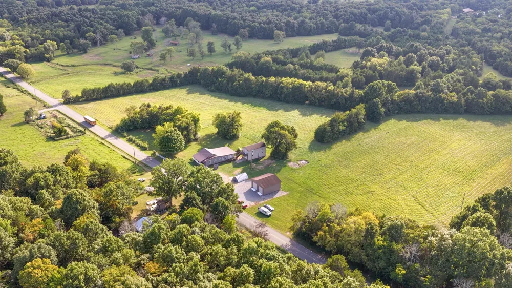 9670 Pruitt Rd Christiana, TN 37037