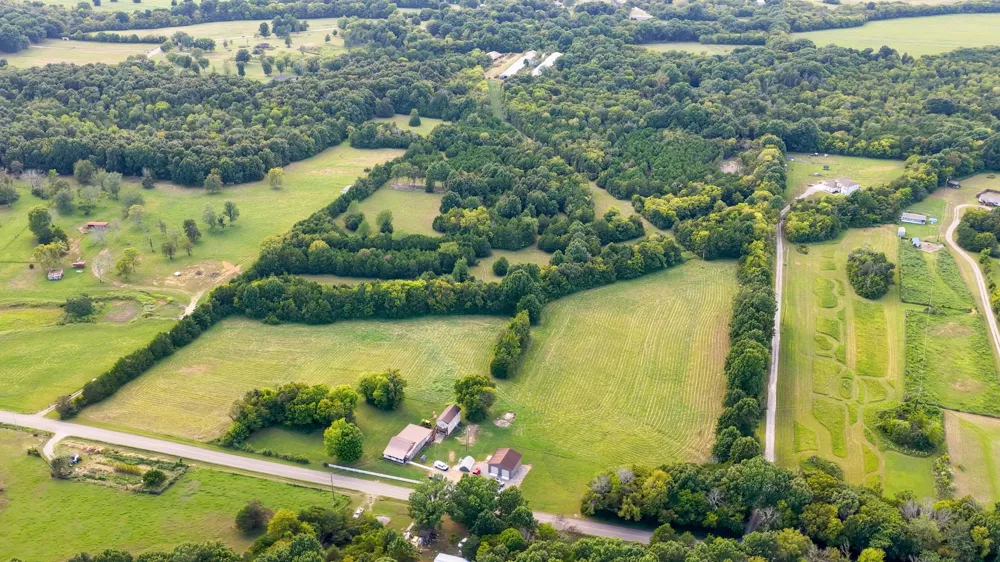 9670 Pruitt Rd Christiana, TN 37037