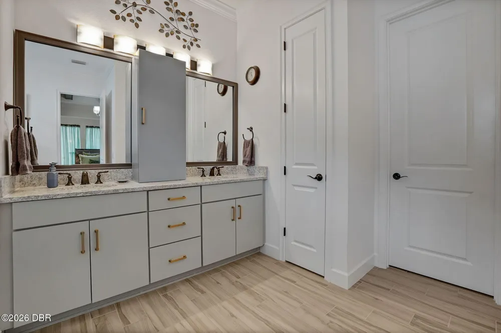 649 Mosaic Boulevard Daytona Beach, FL 32124