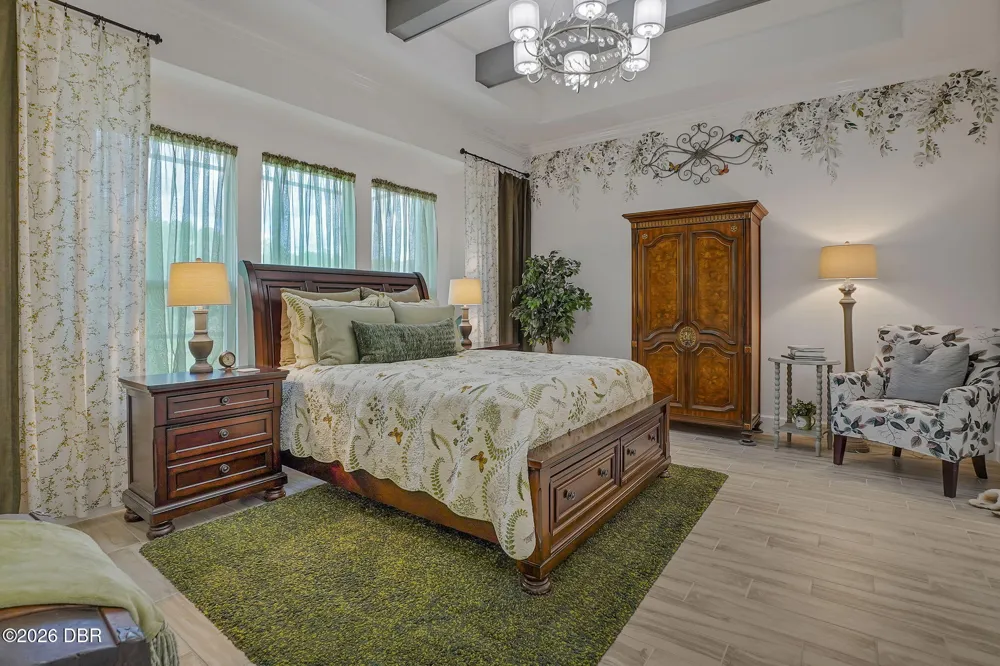 649 Mosaic Boulevard Daytona Beach, FL 32124