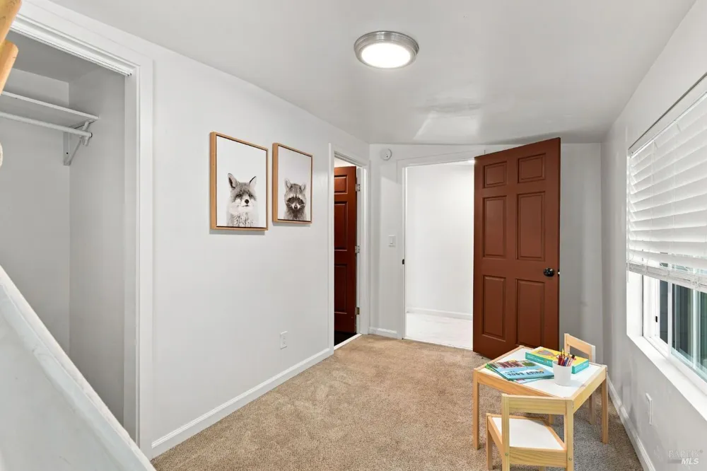 11098 Dell Avenue Forestville, CA 95436