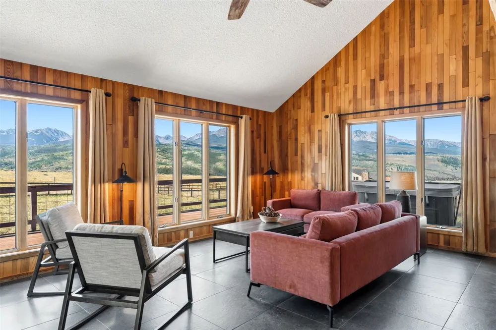 449 Rodeo Drive Silverthorne, CO 80498
