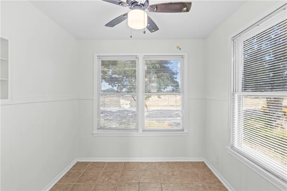 1538 Brentwood Drive Corpus Christi, TX 78415