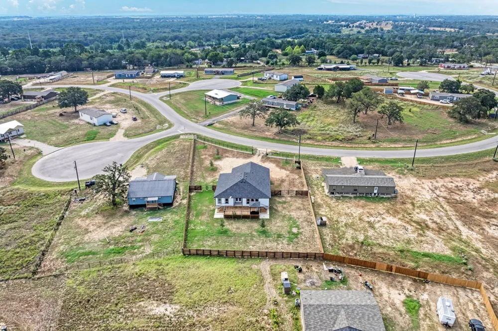 251 Estrella Lane Bastrop, TX 78602