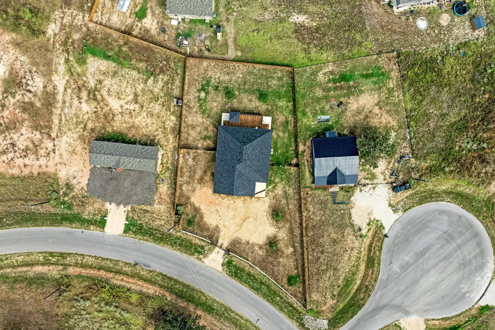 251 Estrella Lane Bastrop, TX 78602
