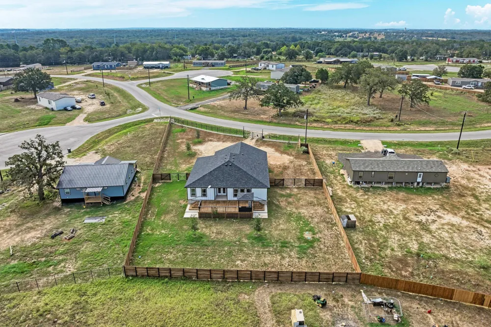 251 Estrella Lane Bastrop, TX 78602
