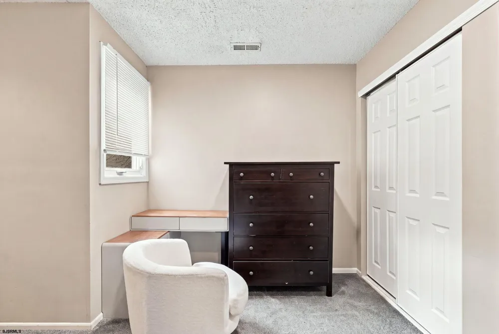 2 Steamboat Ct Galloway Township, NJ 08205