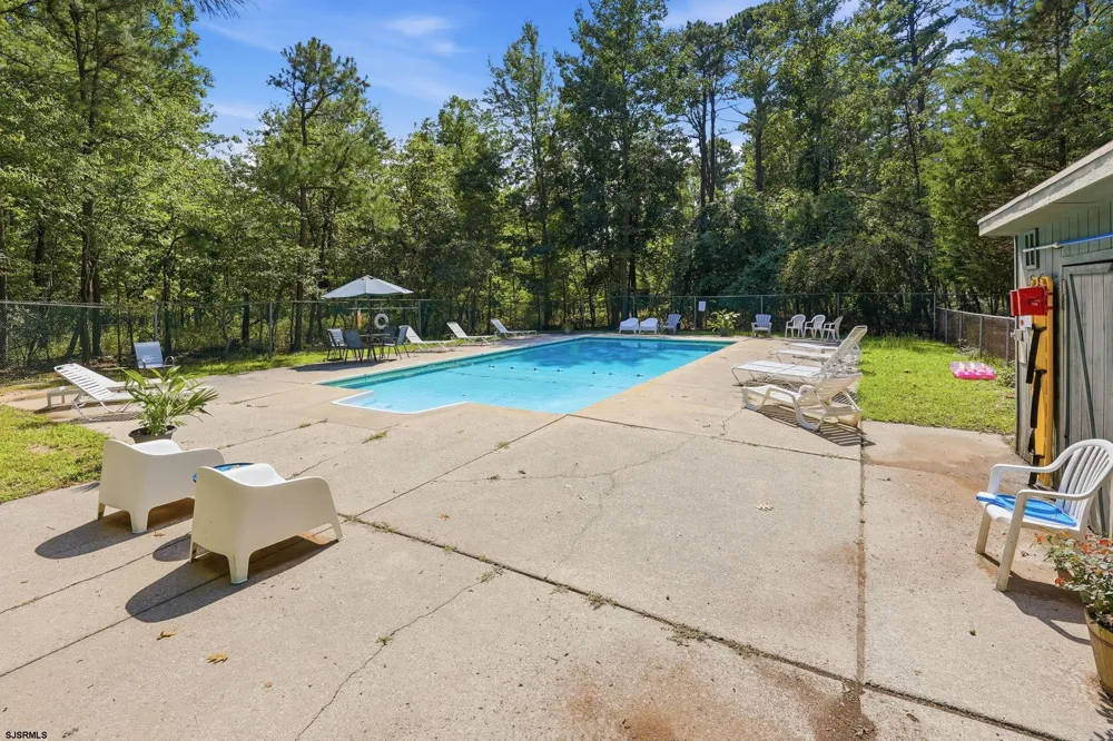 2 Steamboat Ct Galloway Township, NJ 08205