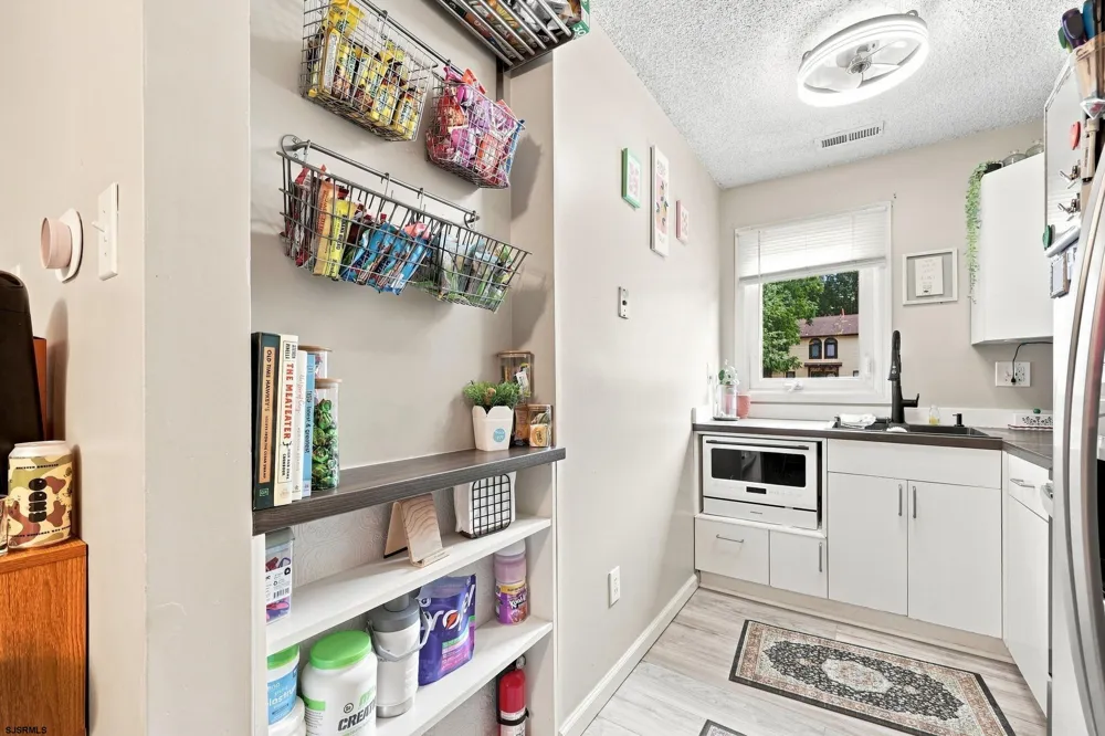2 Steamboat Ct Galloway Township, NJ 08205