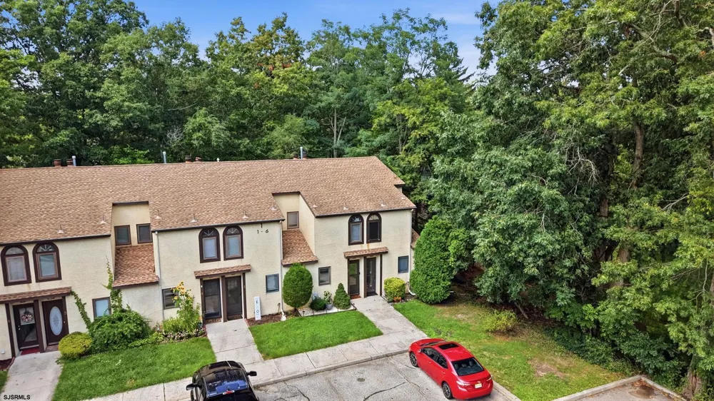 2 Steamboat Ct Galloway Township, NJ 08205
