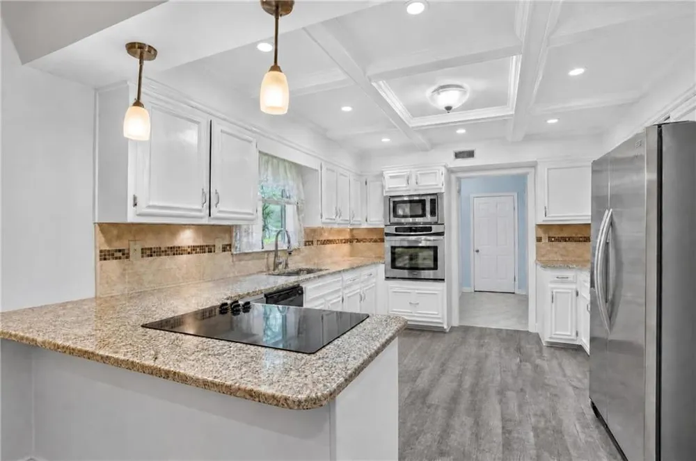 757 S Hileah Court Lithonia, GA 30058