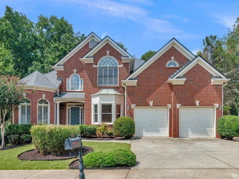 5074 Healey Drive Smyrna, GA 30082