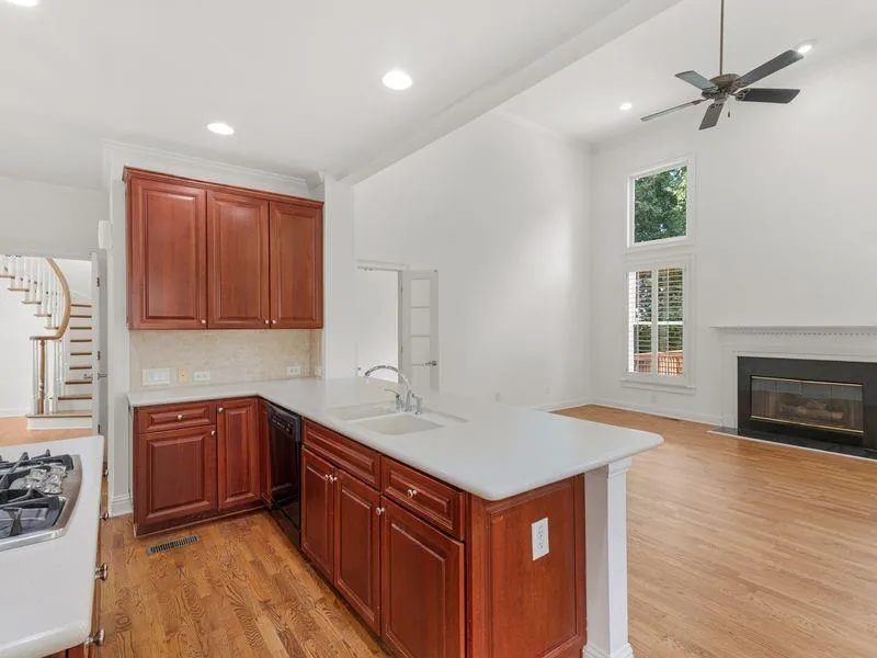 5074 Healey Drive Smyrna, GA 30082