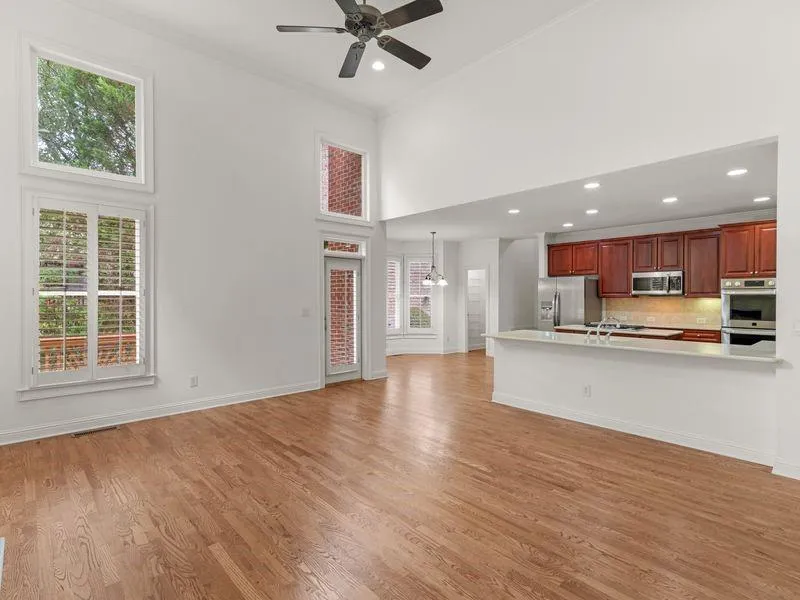 5074 Healey Drive Smyrna, GA 30082