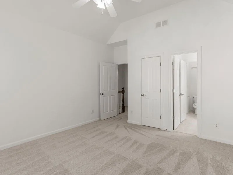 5074 Healey Drive Smyrna, GA 30082