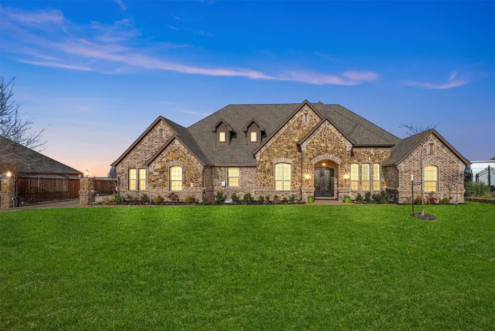 12416 Dido Vista Court Fort Worth, TX 76179
