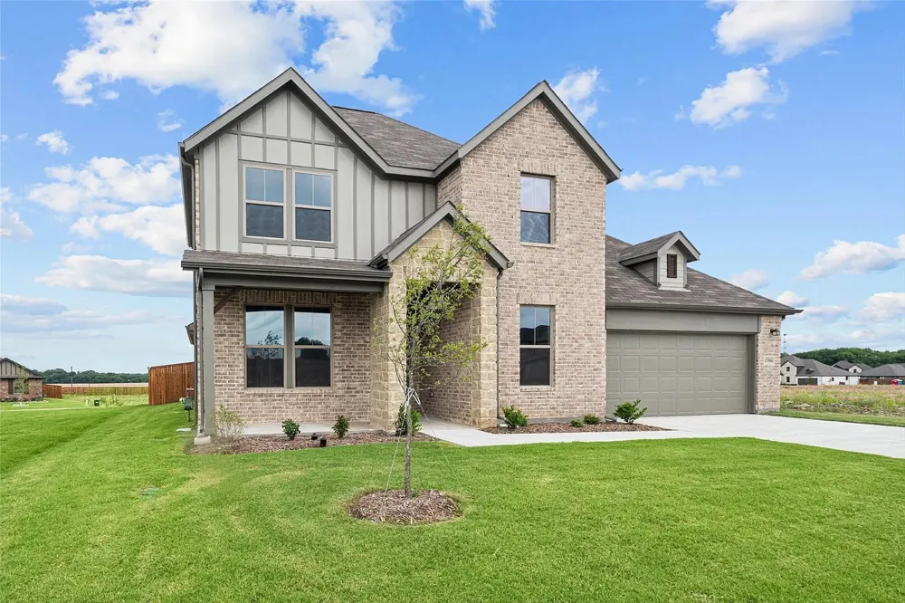 1506 Golden Meadow Drive Van Alstyne, TX 75495