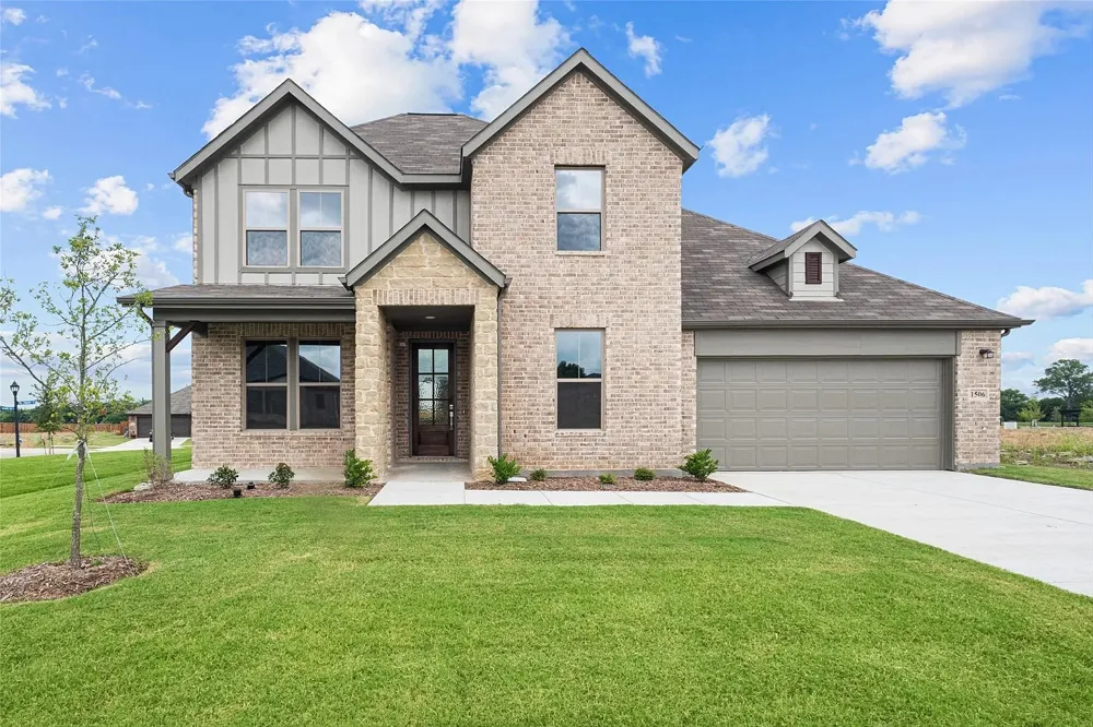 1506 Golden Meadow Drive Van Alstyne, TX 75495