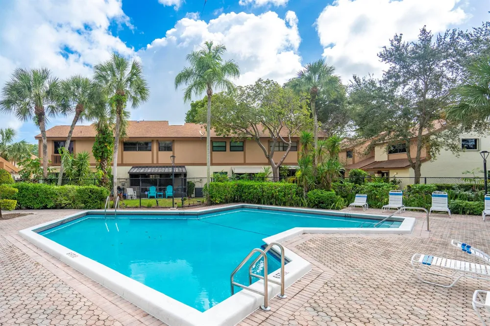 4698 NW 30TH STREET Coconut Creek, FL 33063
