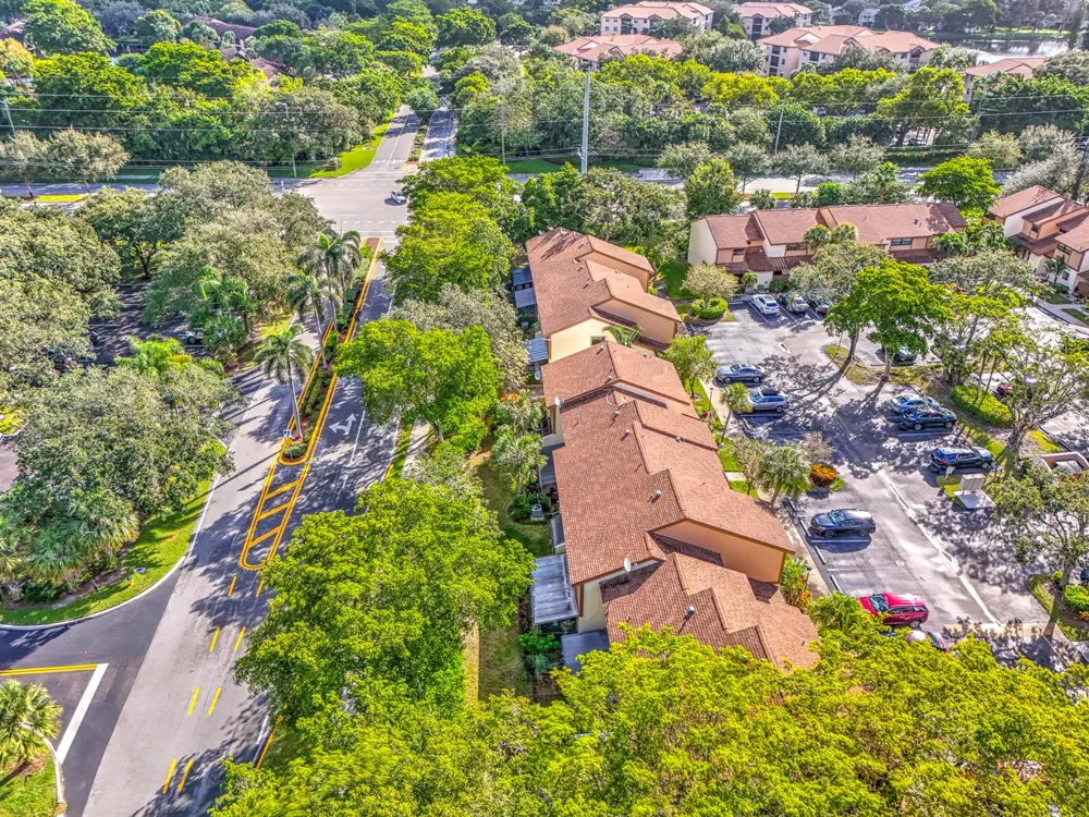 4698 NW 30TH STREET Coconut Creek, FL 33063