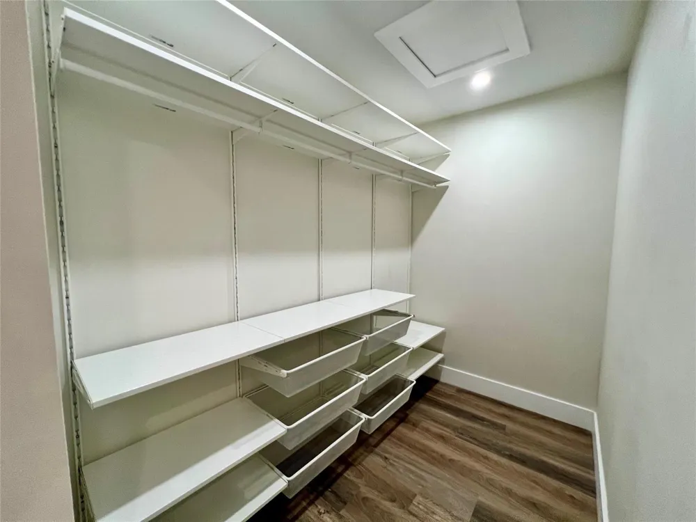 6914 Holly Road Miami Lakes, FL 33014