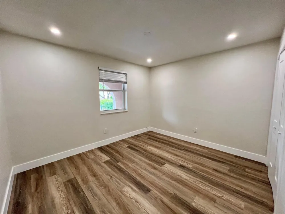 6914 Holly Road Miami Lakes, FL 33014