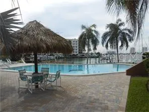255 DOLPHIN POINT #710 Clearwater, FL 33767