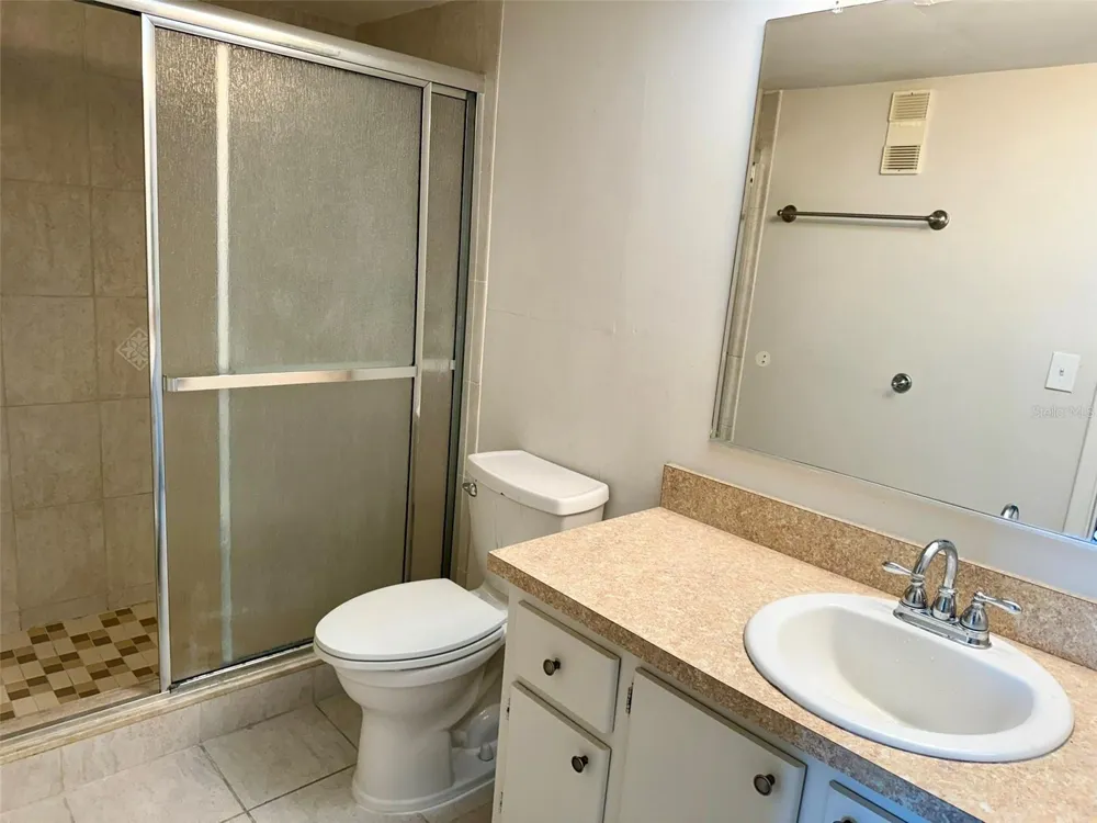 255 DOLPHIN POINT #710 Clearwater, FL 33767