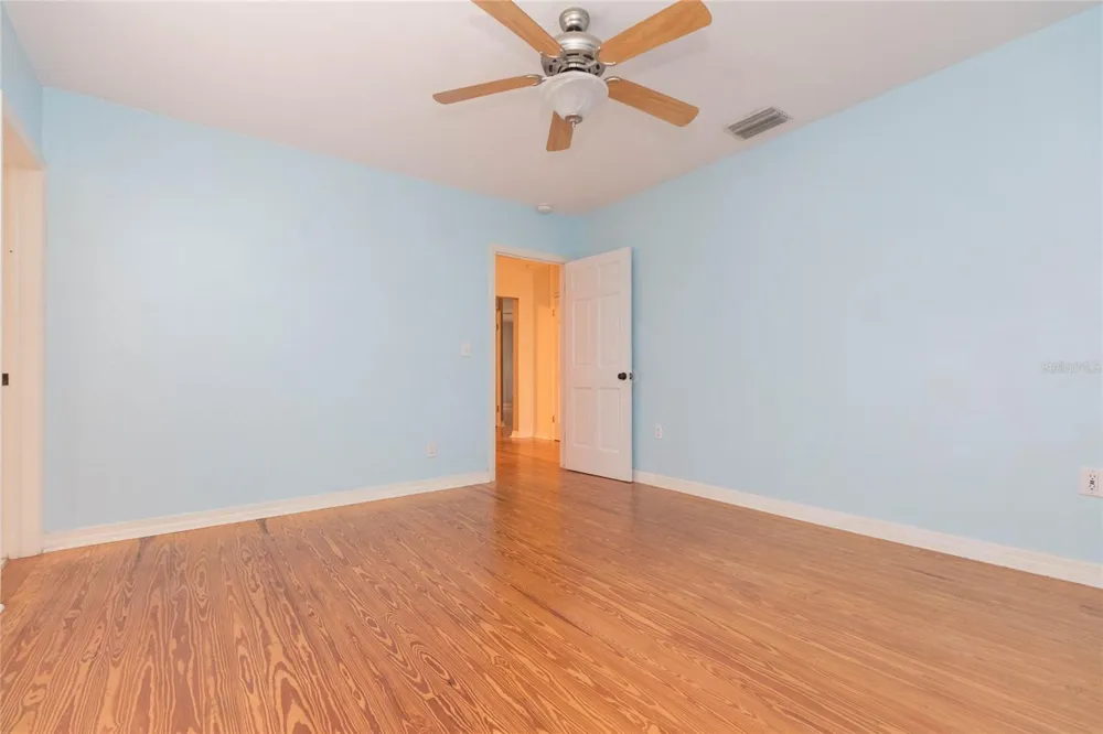 37935 COLEMAN AVE Dade City, FL 33525
